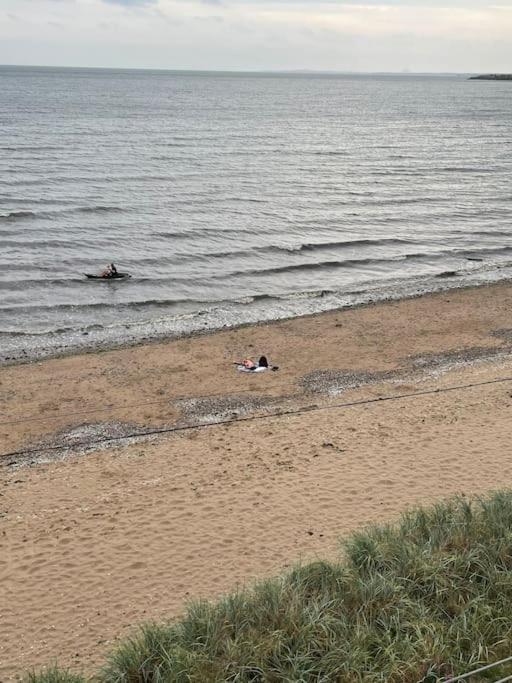 Beachfront Treasure Масселбург Екстер'єр фото